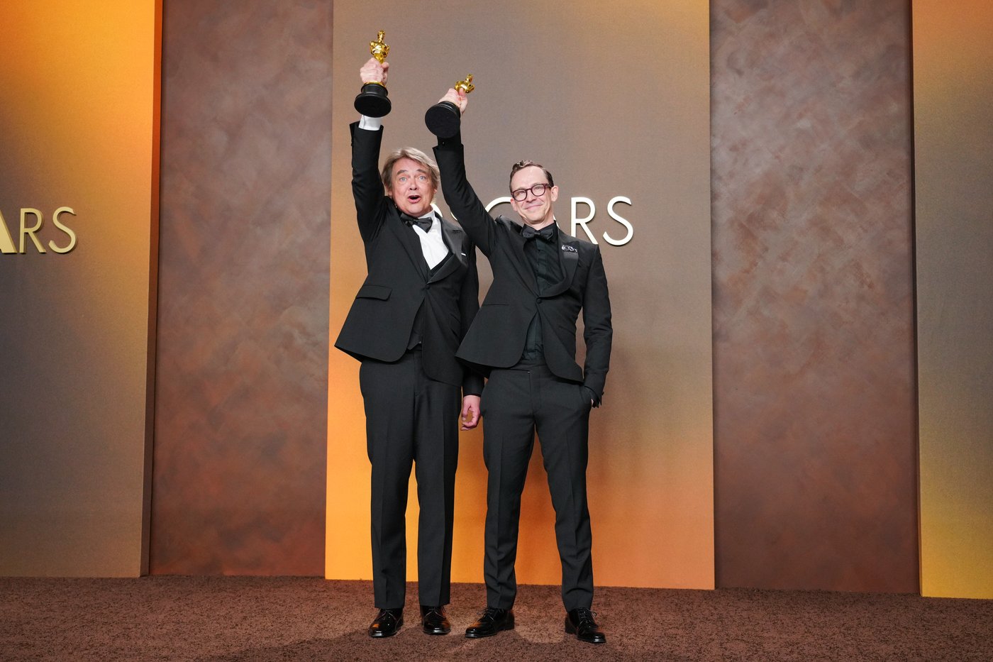 R.T. Thorne's post-apocalyptic thriller '40 Acres' dominates Day 1 of Canadian Screen Awards | iNFOnews.ca