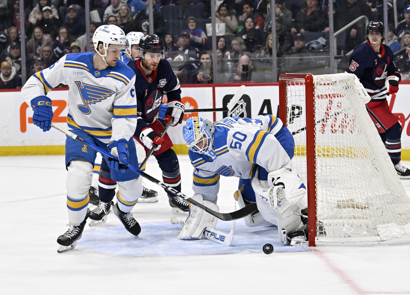 Kyle Connor, Mark Scheifele both score to lead Jets to 3-2 win over Blues | iNFOnews.ca Kyle Connor, Mark Scheifele both score to lead Jets to 3-2 win over Blues | iNFOnews.ca