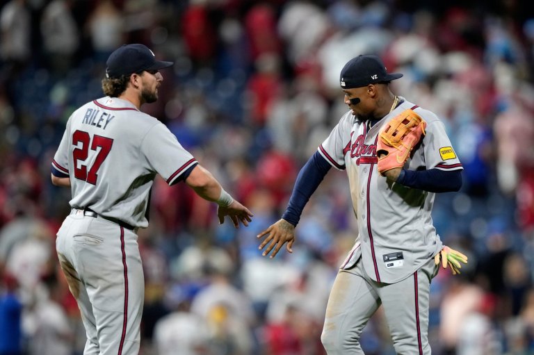 Braves beat Phillies 5-2 as Chris Sale outduels Cristopher Sánchez | iNFOnews.ca