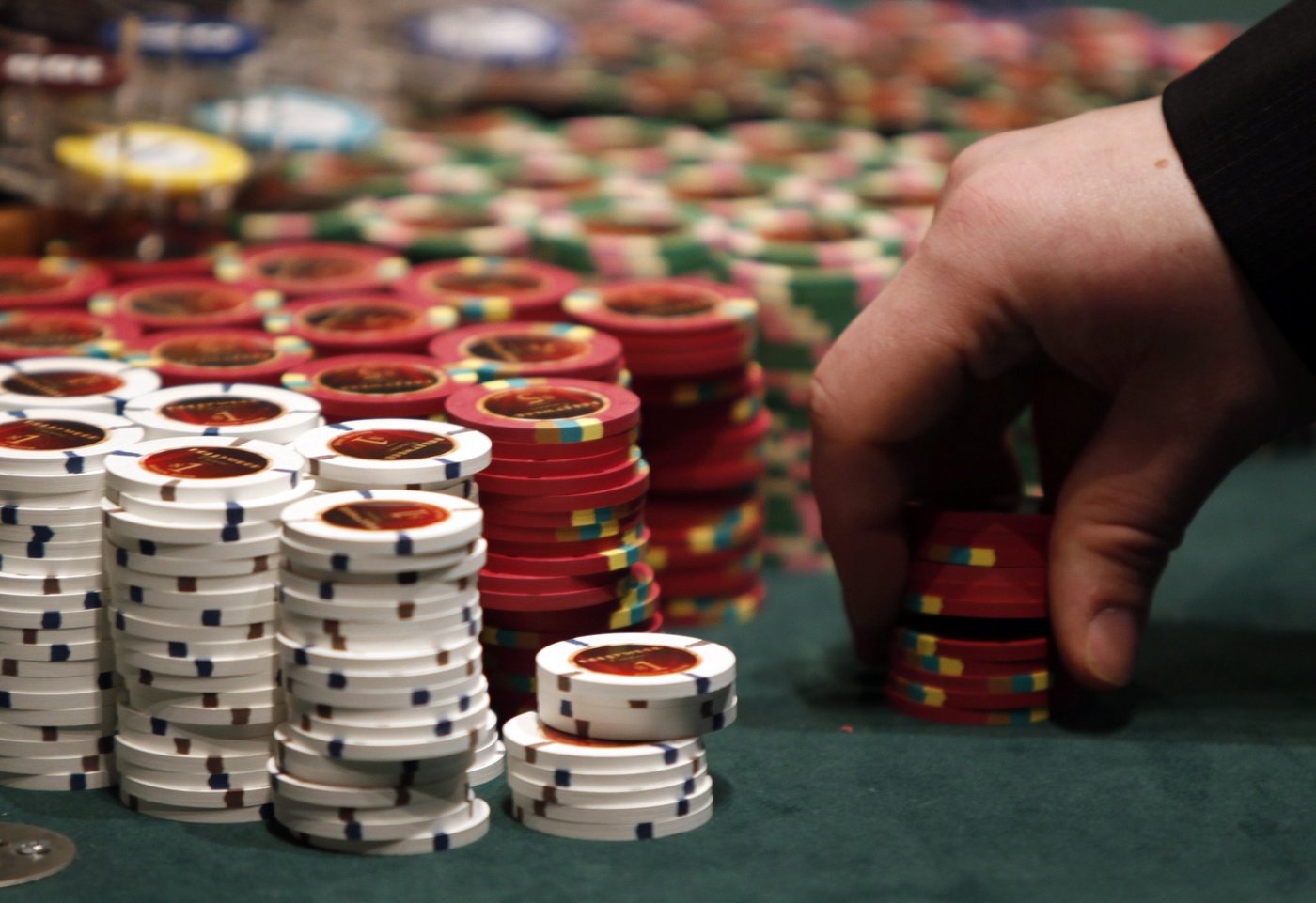 B.C. man charged with money laundering after illegal gaming house bust | iNFOnews.ca