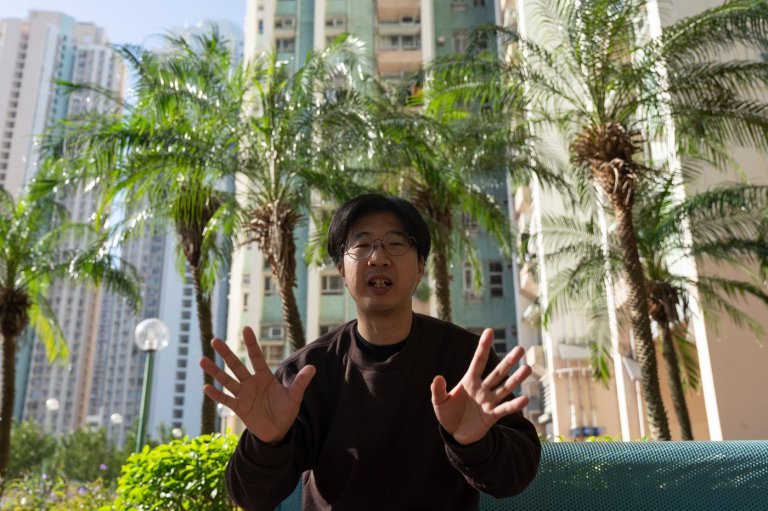 Grateful to be alive, residents who escaped the Hong Kong apartment blaze wonder what comes next | iNFOnews.ca