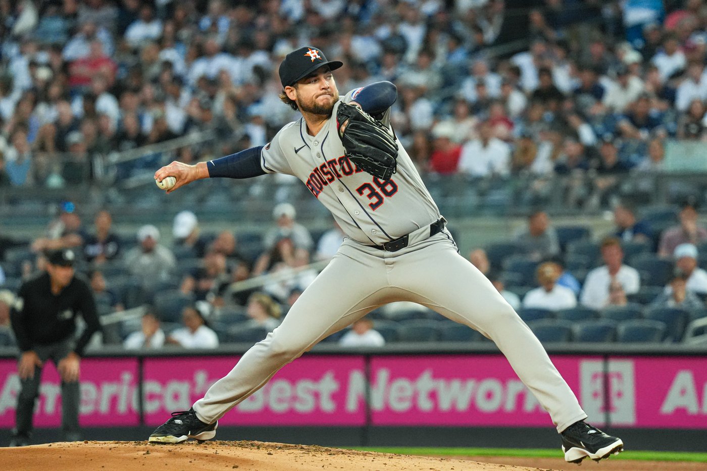 Former pitching coach Brent Strom to rejoin Astros as consultant to help struggling staff | iNFOnews.ca