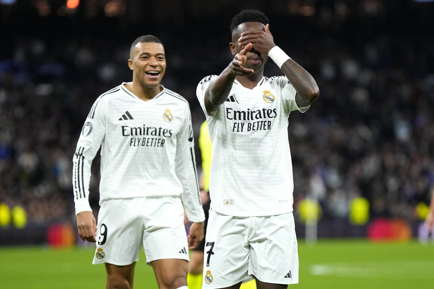 Man City and PSG are high-drama options for hectic night of 18 Champions League games at same time | iNFOnews.ca
