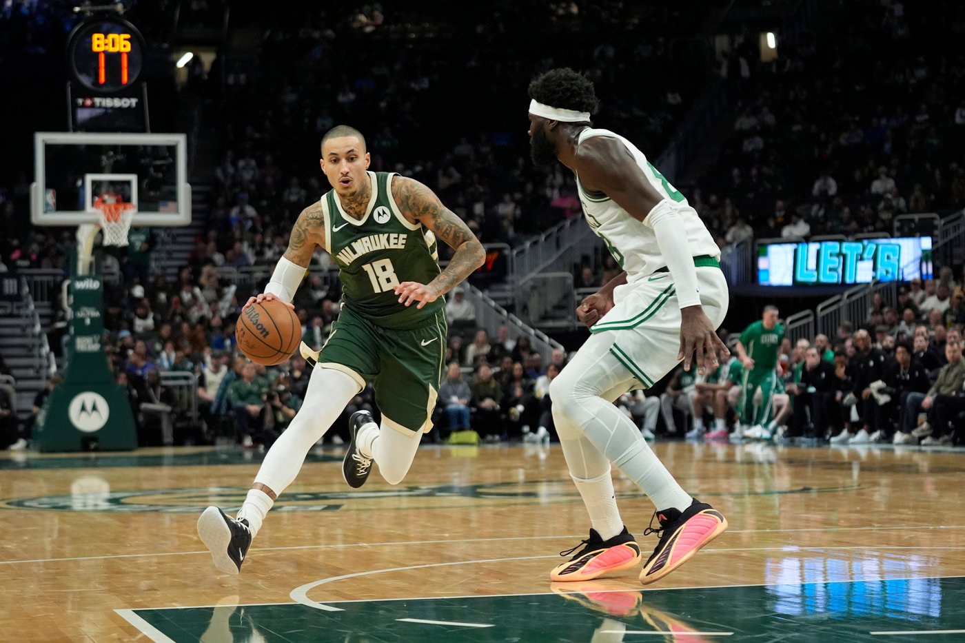 Kuzma and Portis lead Bucks past Celtics 116-101 without injured Antetokounmpo | iNFOnews.ca