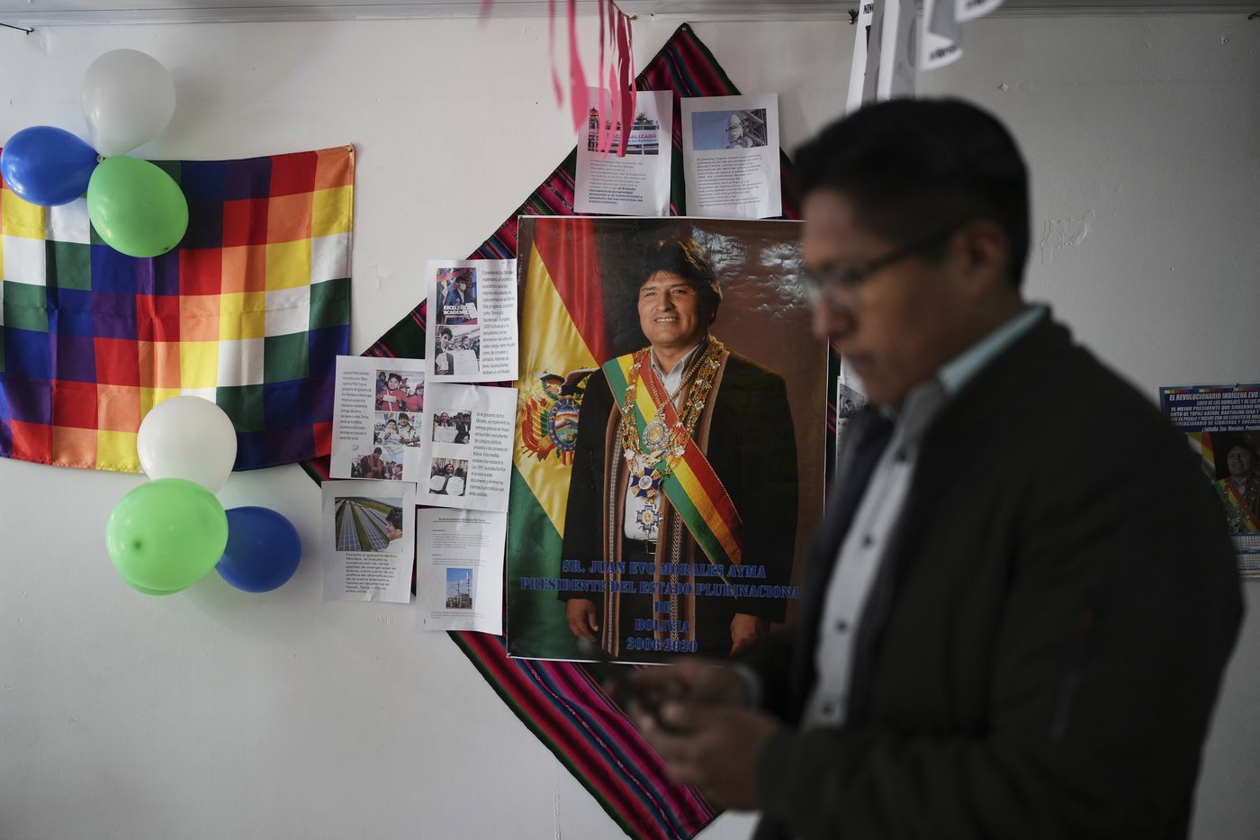 Barred from Bolivia's elections, ex-leader Morales campaigns hard for invalid votes | iNFOnews.ca