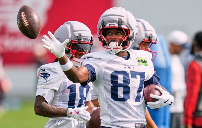 Patriots receivers say they're ready to step up with A.J. Brown on injured reserve | iNFOnews.ca