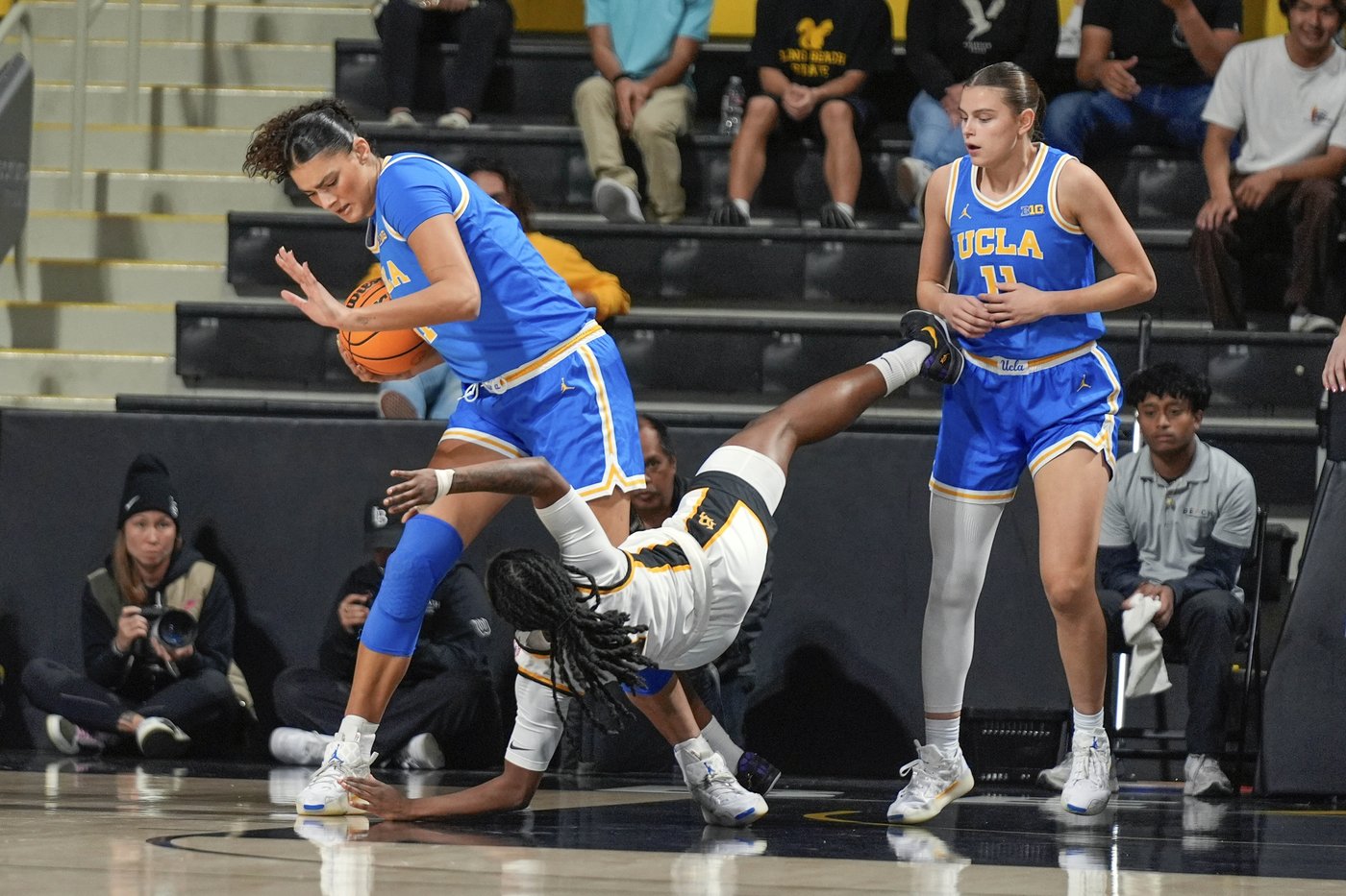 Betts, Dugalic lead top-ranked UCLA to 102-51 rout of Long Beach State | iNFOnews.ca