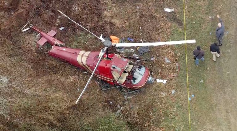 One person is dead and another is injured in midair helicopter crash in New Jersey, officials say | iNFOnews.ca