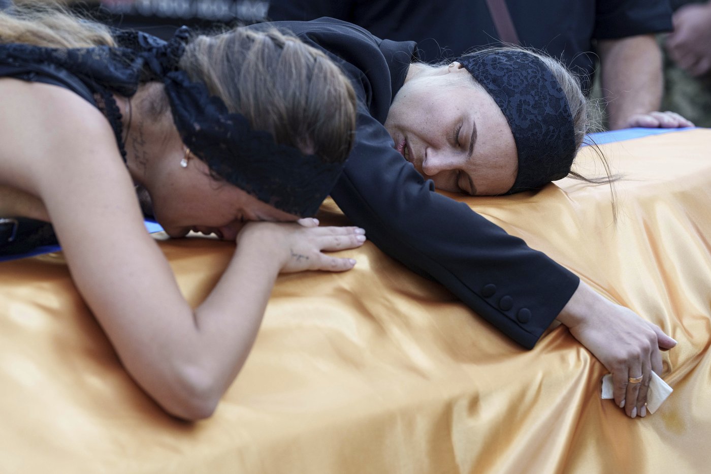 Two AP journalists in Ukraine and the Mideast break down the wars they covered in 2024 | iNFOnews.ca