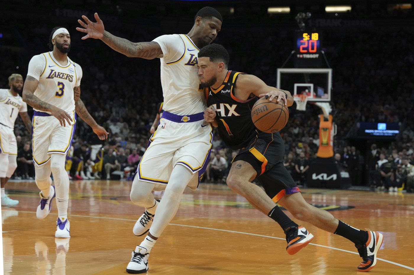 Bradley Beal, Kevin Durant both return from injury, lead the Suns past the Lakers 127-100 | iNFOnews.ca