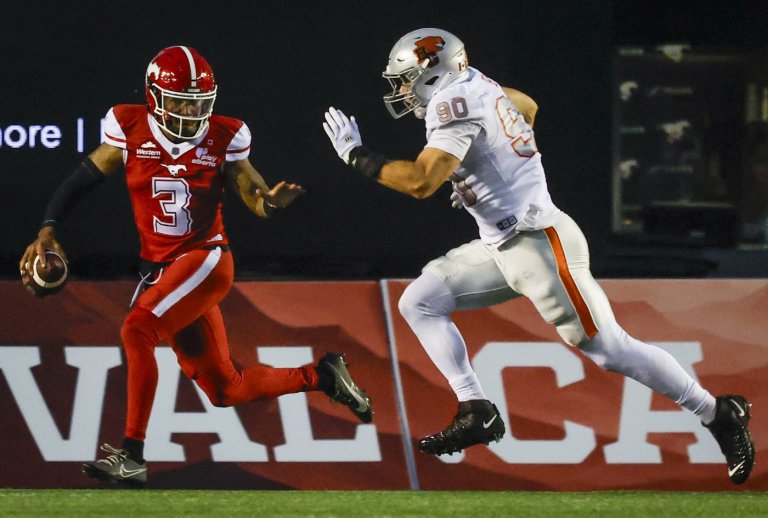 Calgary Stampeders look to keep CFL playoff hopes alive against surging B.C. Lions | iNFOnews.ca