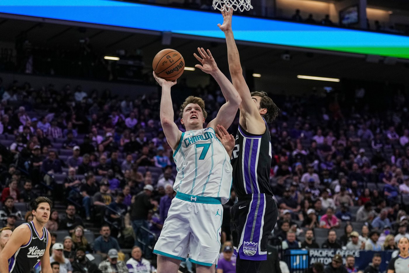 The Southeast got hot, with Hawks, Magic, Heat and Hornets all surging as playoff chase intensifies | iNFOnews.ca The Southeast got hot, with Hawks, Magic, Heat and Hornets all surging as playoff chase intensifies | iNFOnews.ca