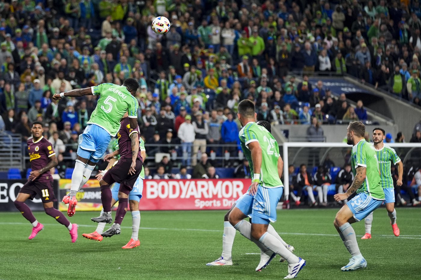 Sounders, Timbers play to 1-1 draw before heading for postseason | iNFOnews.ca