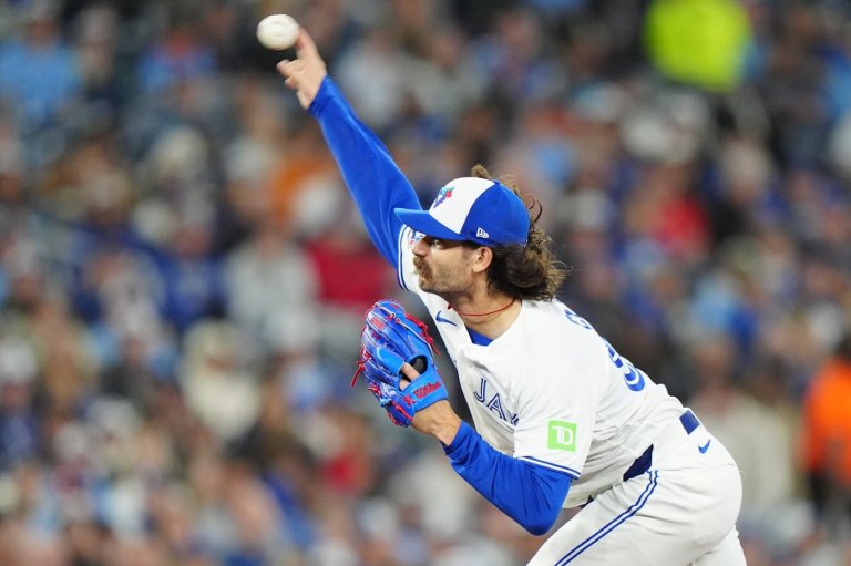 Cease fans 12 in Blue Jays debut as Toronto comes back for 8-7 win in 11 innings | iNFOnews.ca