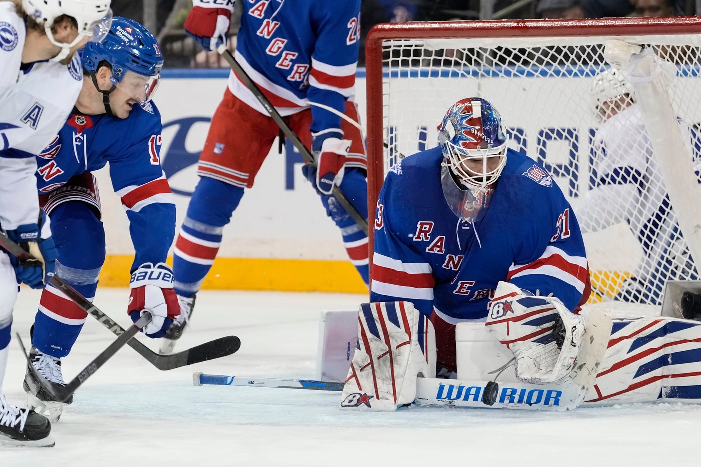 Rangers fail to duplicate road success at MSG, fall to 2-8-1 at home after loss to Lightning | iNFOnews.ca