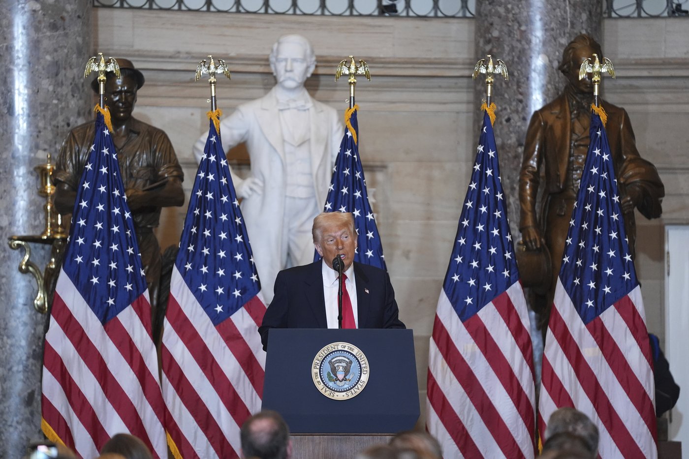After prayer breakfast, Trump creates task force to root out 'anti-Christian bias' | iNFOnews.ca After prayer breakfast, Trump creates task force to root out 'anti-Christian bias' | iNFOnews.ca