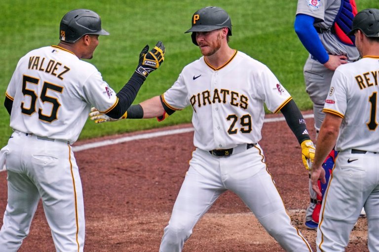 Ryan O'Hearn hits a grand slam on his 33rd birthday to lead Pirates to 8-7 victory over Cubs | iNFOnews.ca