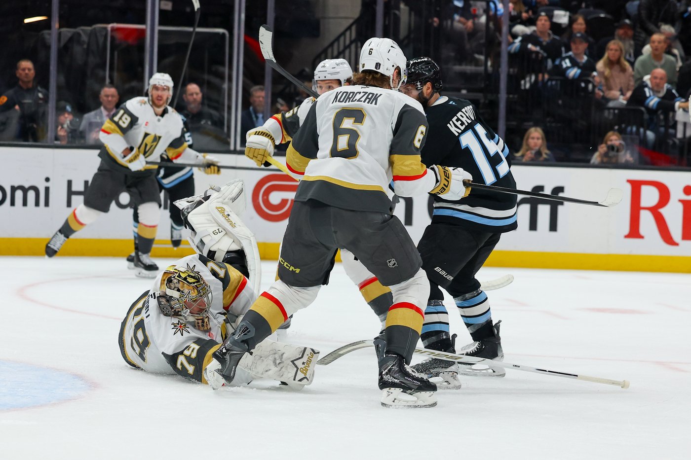 Mitch Marner scores twice to help Golden Knights eliminate Mammoth with Game 6 win | iNFOnews.ca Mitch Marner scores twice to help Golden Knights eliminate Mammoth with Game 6 win | iNFOnews.ca