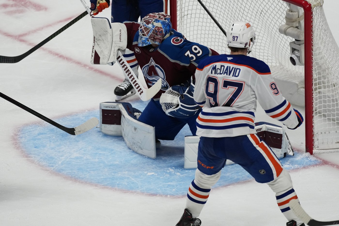McDavid’s late power-play winner lifts Oilers past Avalanche 4-3 | iNFOnews.ca McDavid’s late power-play winner lifts Oilers past Avalanche 4-3 | iNFOnews.ca