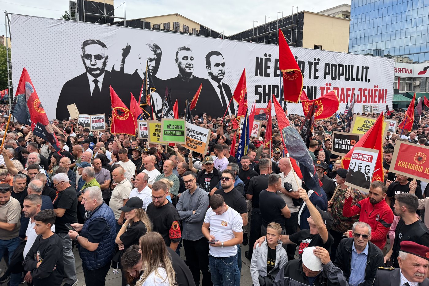 Kosovo's lawmakers slam EU-backed court's war crimes verdicts of rebel leaders from war with Serbia | iNFOnews.ca Kosovo's lawmakers slam EU-backed court's war crimes verdicts of rebel leaders from war with Serbia | iNFOnews.ca