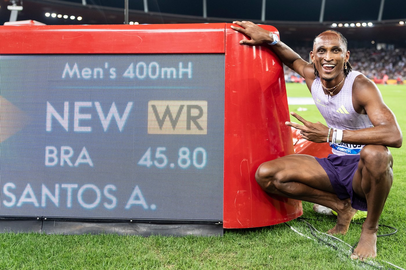 Masai Russell and Alison dos Santos break hurdles world records at Diamond League meet | iNFOnews.ca