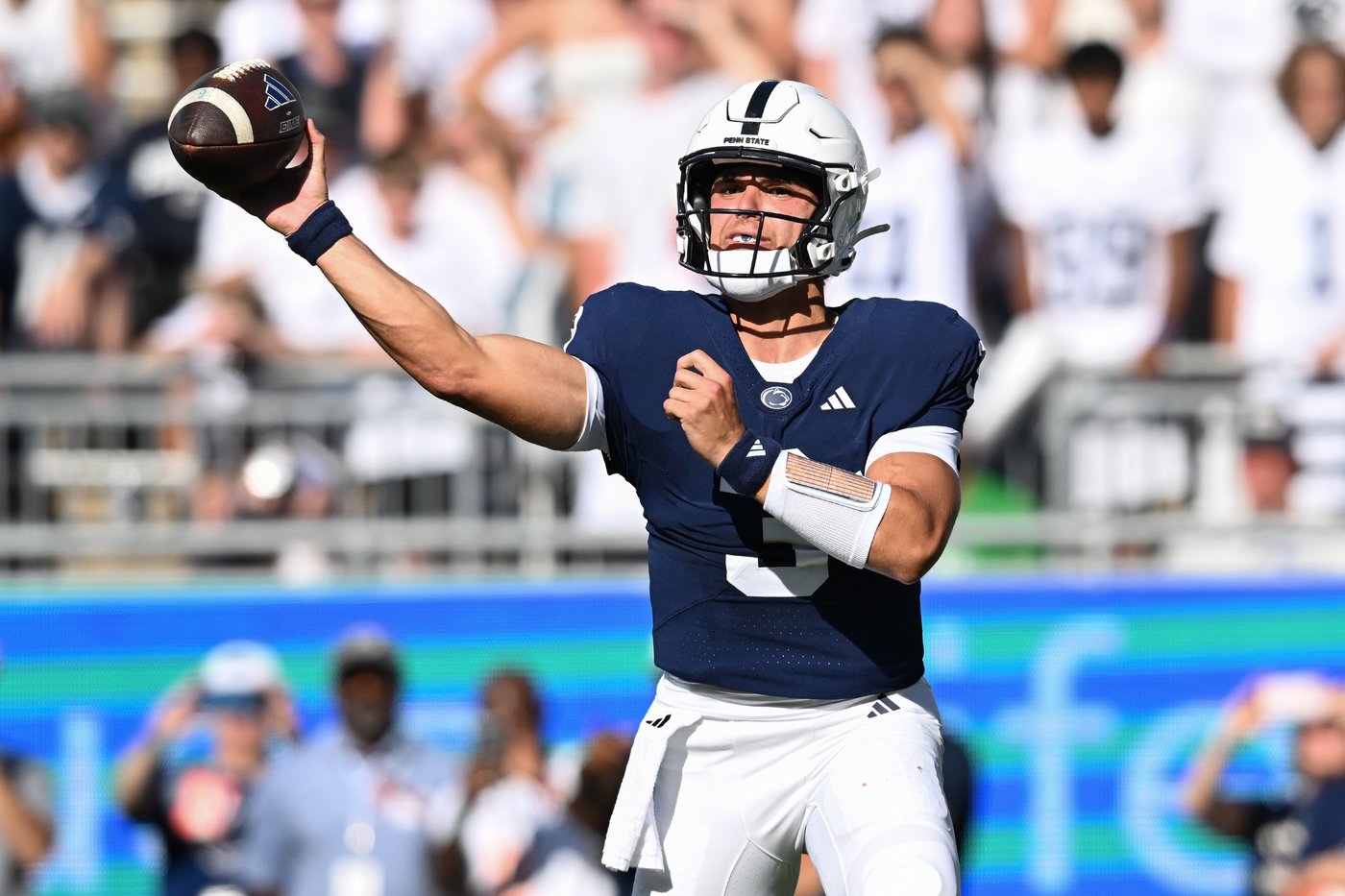 Rocco Becht shines with 4 TDs as No. 18 Penn State beats Marshall 45-0 | iNFOnews.ca Rocco Becht shines with 4 TDs as No. 18 Penn State beats Marshall 45-0 | iNFOnews.ca