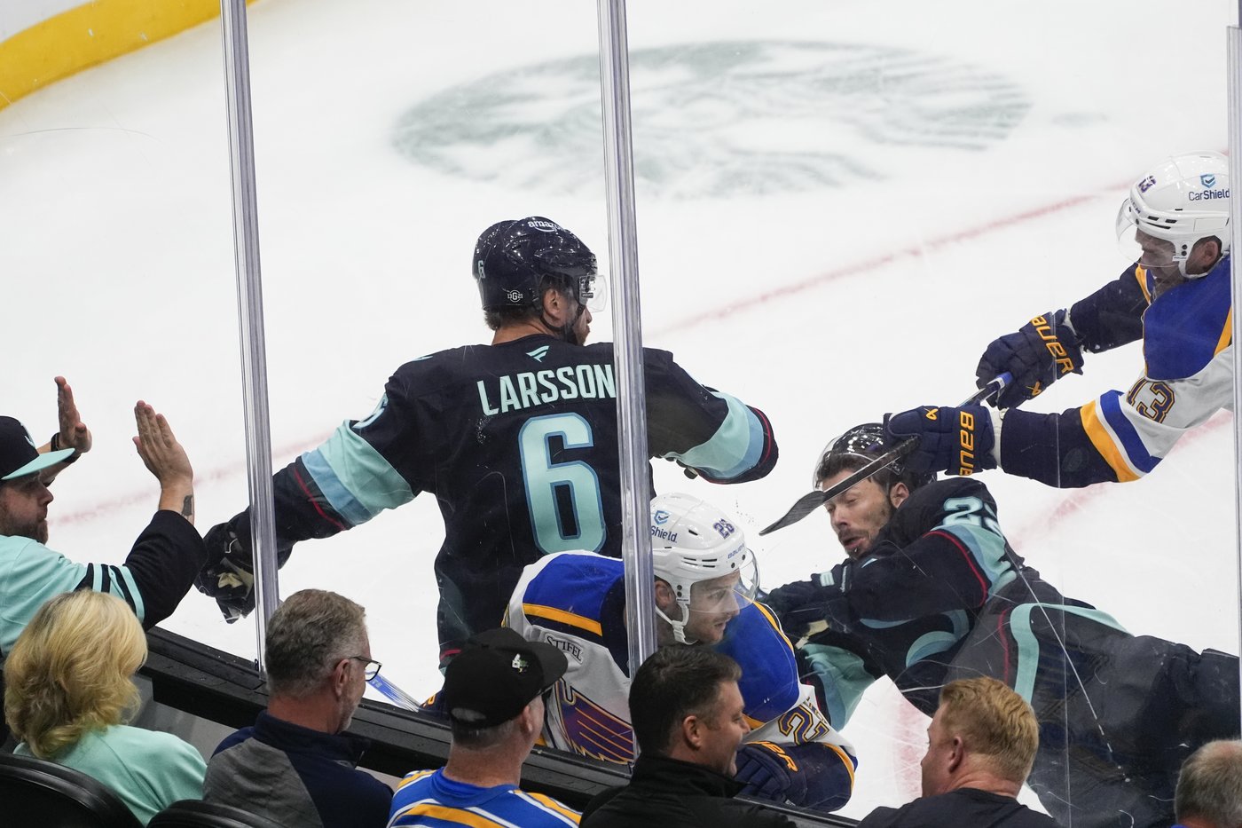 Jordan Kyrou scores twice as Blues spoil Kraken's home opener with 3-2 win | iNFOnews.ca