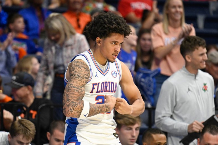 Xaivian Lee scores 20 and No. 10 Florida's frontcourt excels in 90-78 win over Providence | iNFOnews.ca