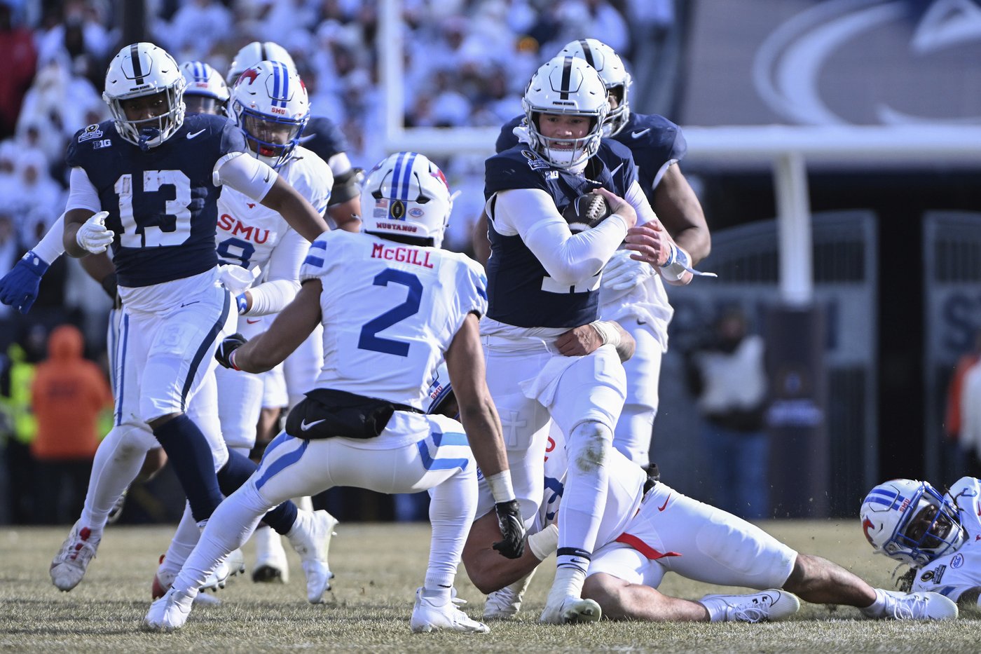 Penn State steamrolls mistake-prone SMU in the first round of the College Football Playoff. | iNFOnews.ca Penn State steamrolls mistake-prone SMU in the first round of the College Football Playoff. | iNFOnews.ca