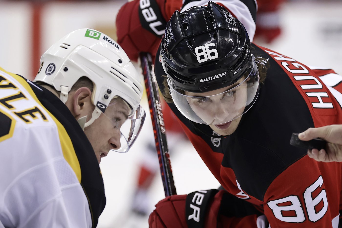 Mercer scores 2 as Devils beat Bruins 5-1 to snap four-game skid | iNFOnews.ca Mercer scores 2 as Devils beat Bruins 5-1 to snap four-game skid | iNFOnews.ca