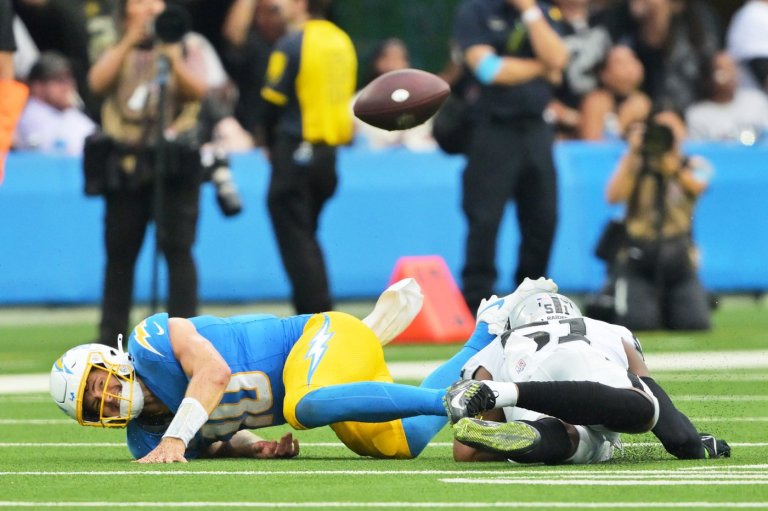 Jim Harbaugh has never been 0-2. The Chargers are now, with a tough stretch ahead | iNFOnews.ca