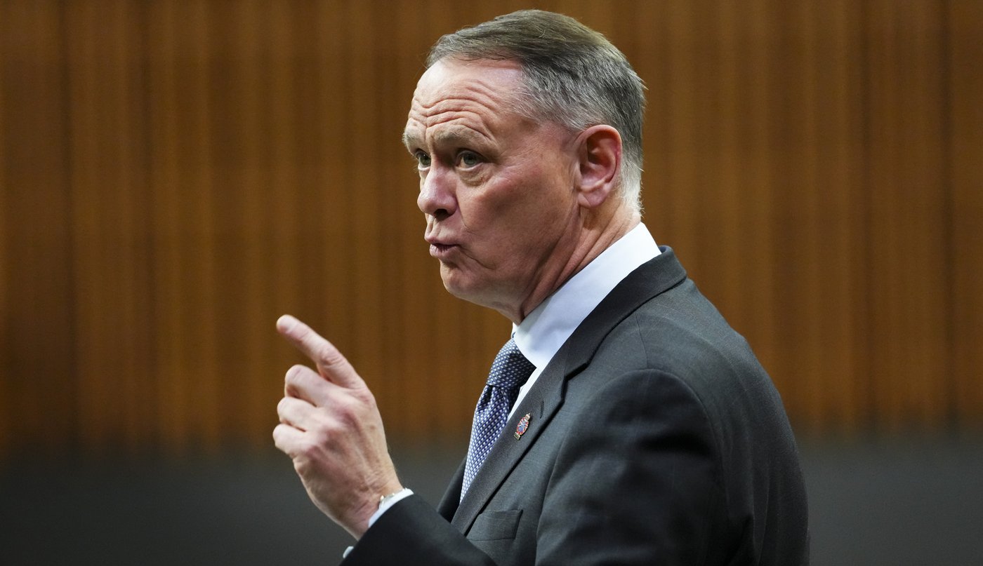 Defence minister notes Canadian troops' sacrifices after Trump downplayed role | iNFOnews.ca Defence minister notes Canadian troops' sacrifices after Trump downplayed role | iNFOnews.ca