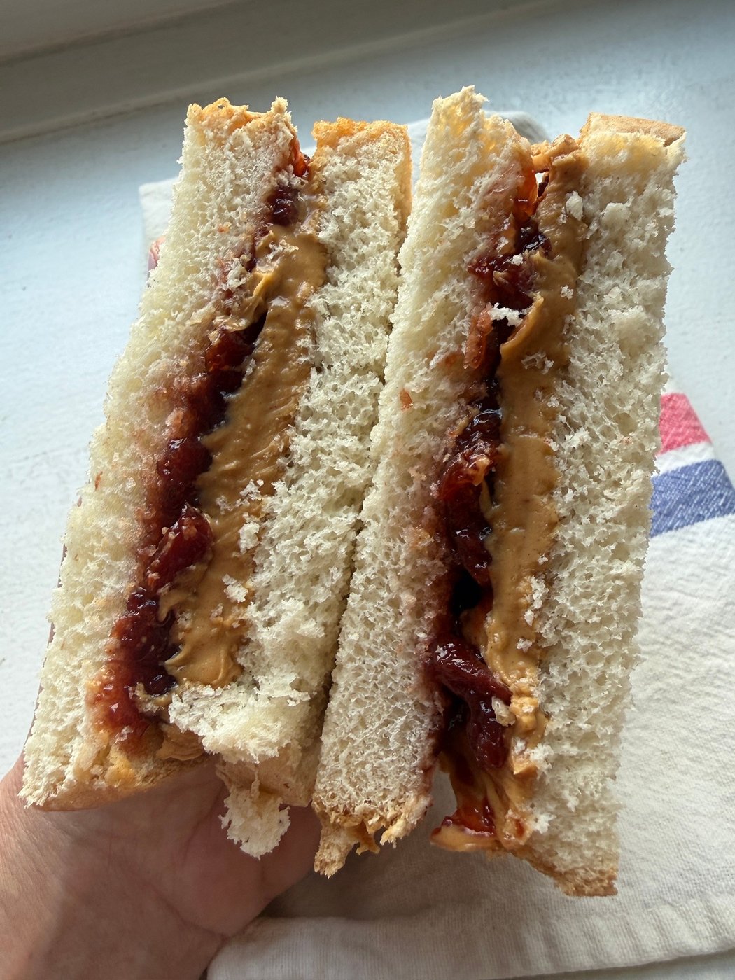 Why the versatile PB&J remains king of the lunchbox after 125 years | iNFOnews.ca