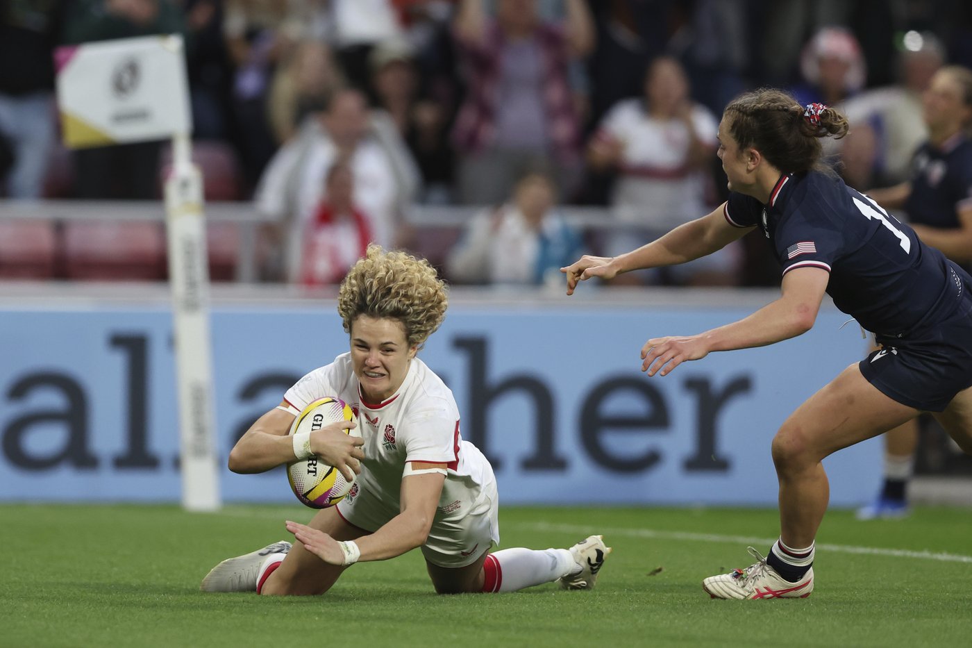 England thrashes US in front of record crowd in Women's Rugby World Cup opener | iNFOnews.ca