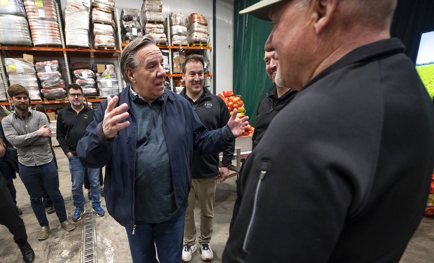 Legault backs minister who said Quebec can't offer asylum from 'all world's misery' | iNFOnews.ca