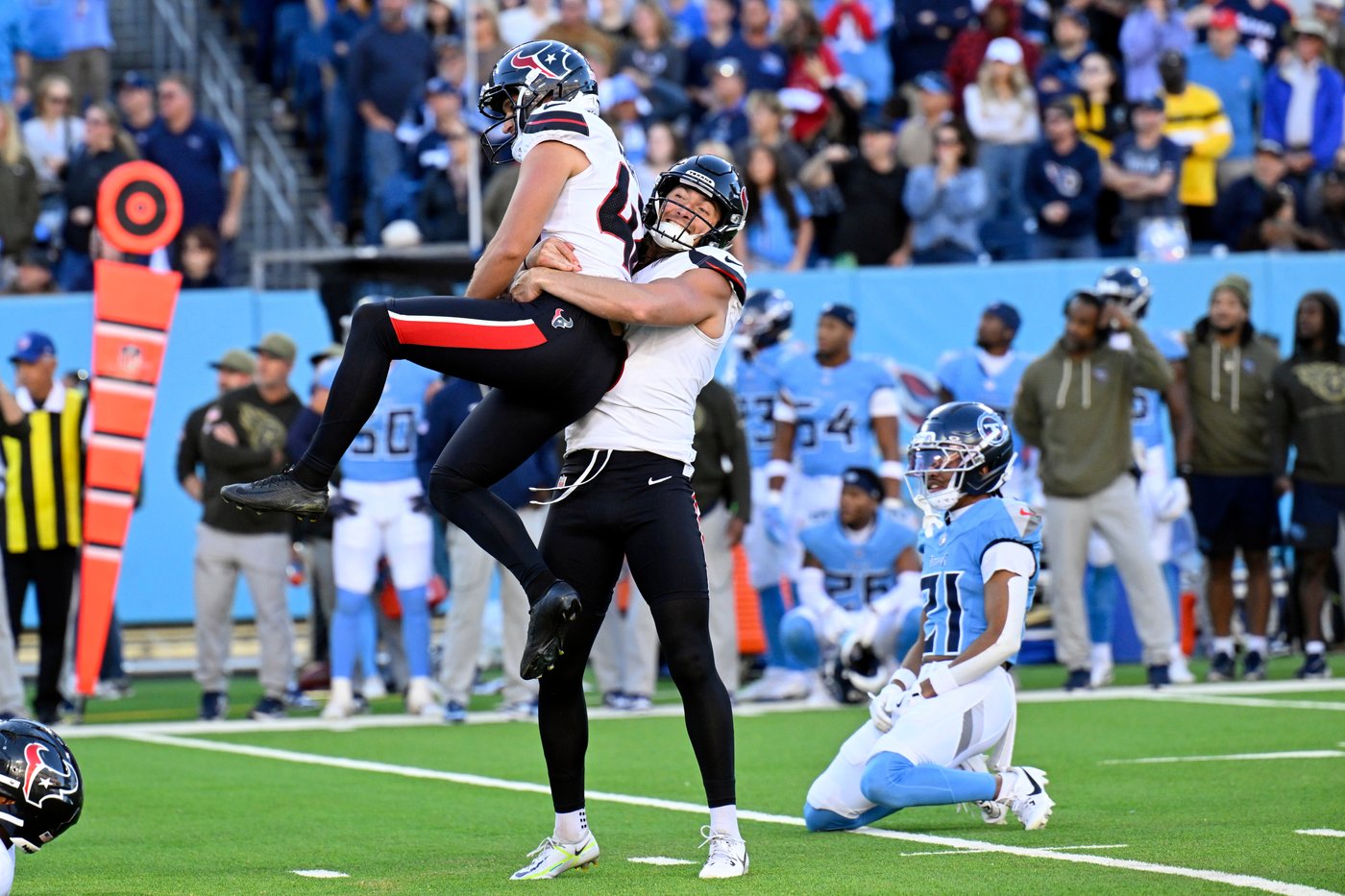 Davis Mills leads Texans to 16-13 win over Titans on Wright's game-ending field goal | iNFOnews.ca Davis Mills leads Texans to 16-13 win over Titans on Wright's game-ending field goal | iNFOnews.ca