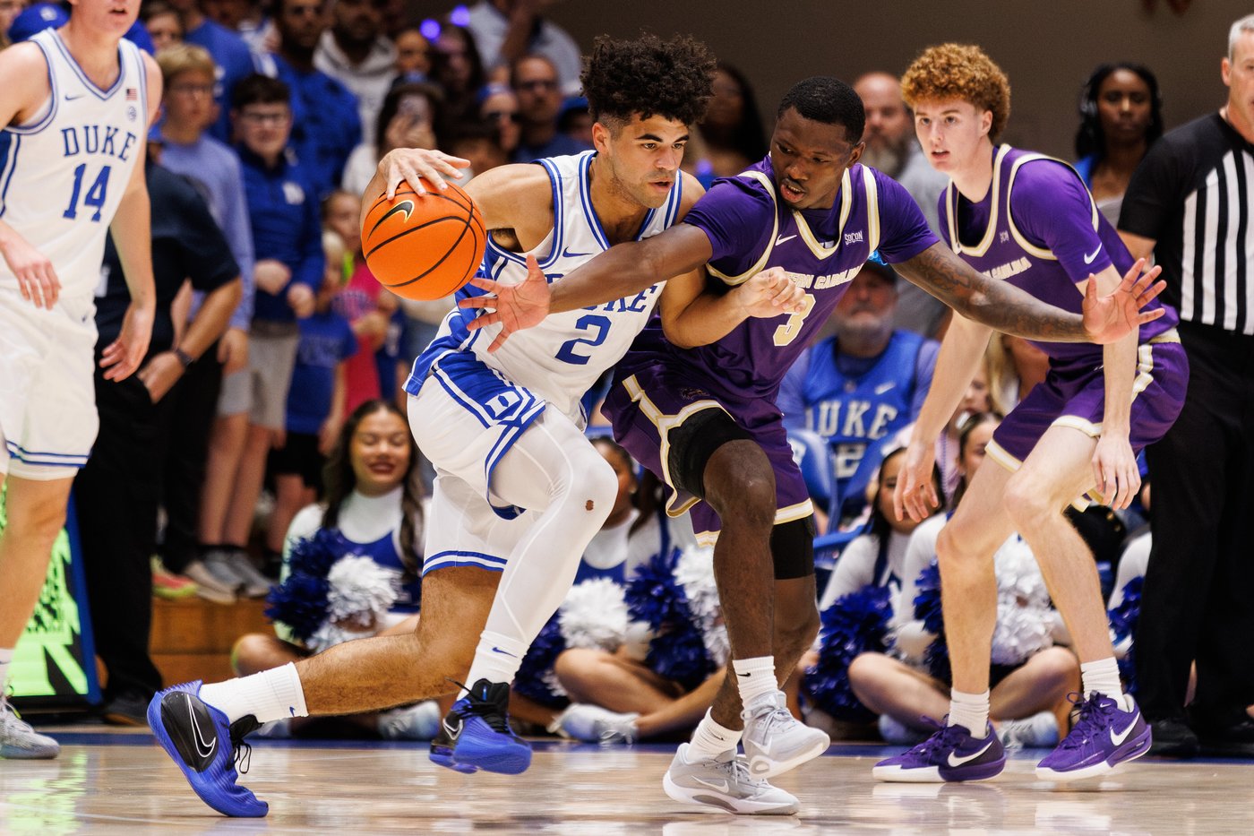 Boozer twins get a strong start in 1st regular-season game at No. 6 Duke's Cameron Indoor Stadium | iNFOnews.ca