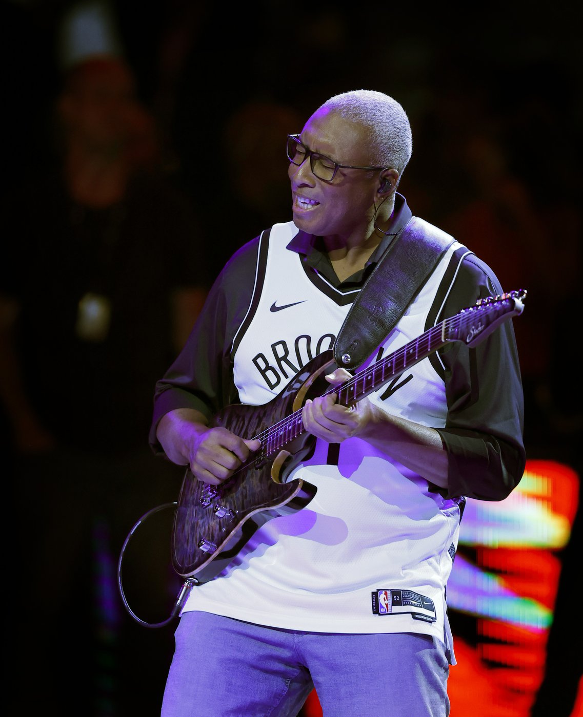 Thomas scores 32, Nets beat Bucks 115-102 in home opener for first win under Jordi Fernandez | iNFOnews.ca