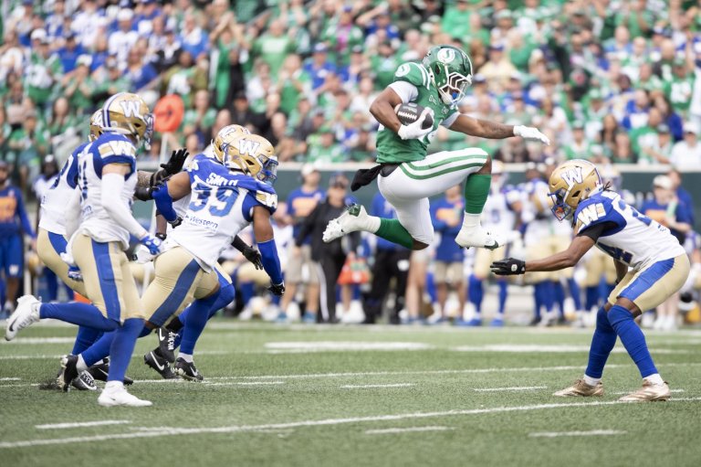 Stevens scores 3 touchdowns as Roughriders beat Blue Bombers 32-26 in OT thriller | iNFOnews.ca