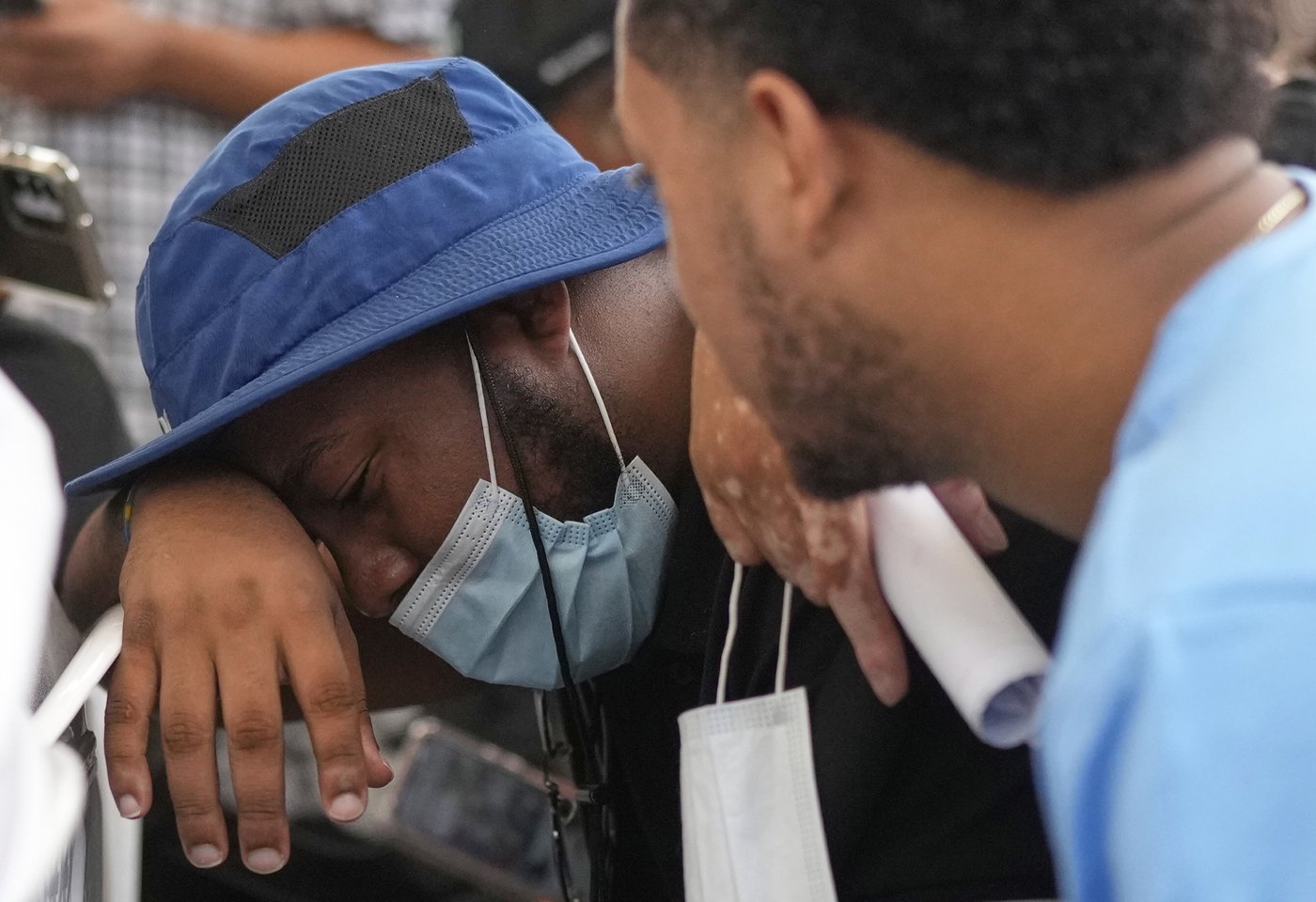 53 frantic hours of searching for survivors after the roof collapses at an iconic Dominican club | iNFOnews.ca 53 frantic hours of searching for survivors after the roof collapses at an iconic Dominican club | iNFOnews.ca