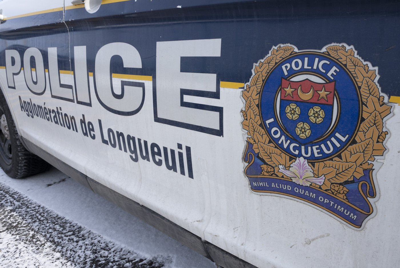 Resident near Montreal injured in home invasion, struck with handgun | iNFOnews.ca