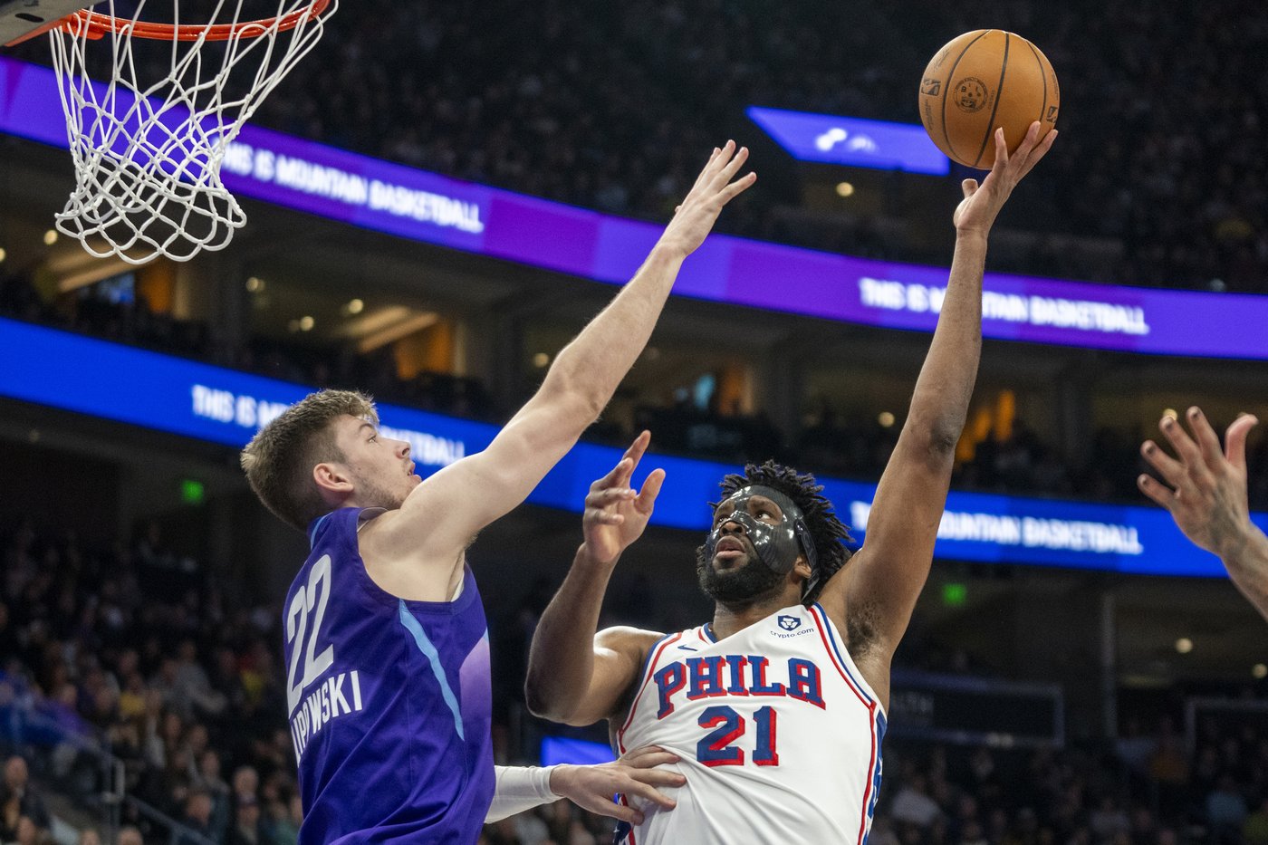 Embiid, Maxey both score 32 to lead 76ers past Jazz 114-111 | iNFOnews.ca Embiid, Maxey both score 32 to lead 76ers past Jazz 114-111 | iNFOnews.ca