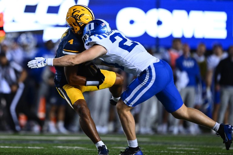 Duke starts slow then rolls past California 45-21 | iNFOnews.ca