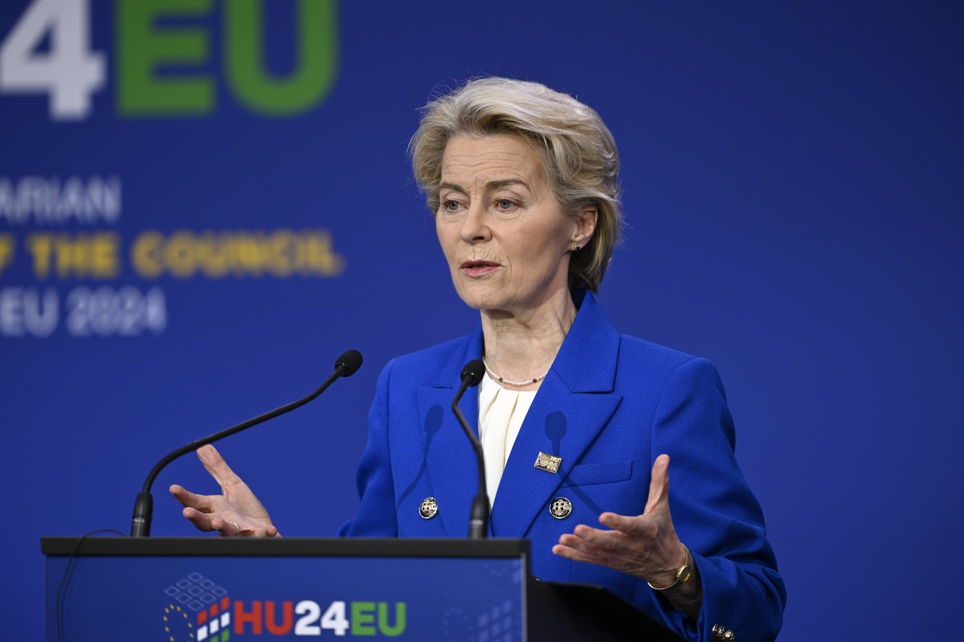 EU lawmakers seal a deal to rubber-stamp one of the bloc's most right-leaning executives | iNFOnews.ca