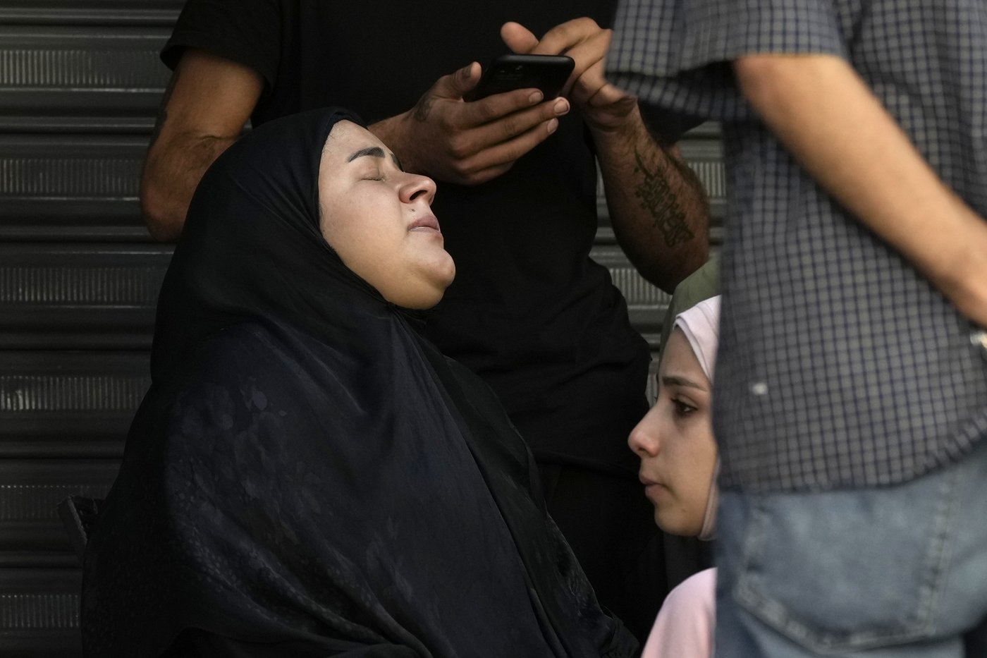 Hezbollah targets base near Haifa after Israeli strike in Beirut killed 37, including top commander | iNFOnews.ca Hezbollah targets base near Haifa after Israeli strike in Beirut killed 37, including top commander | iNFOnews.ca