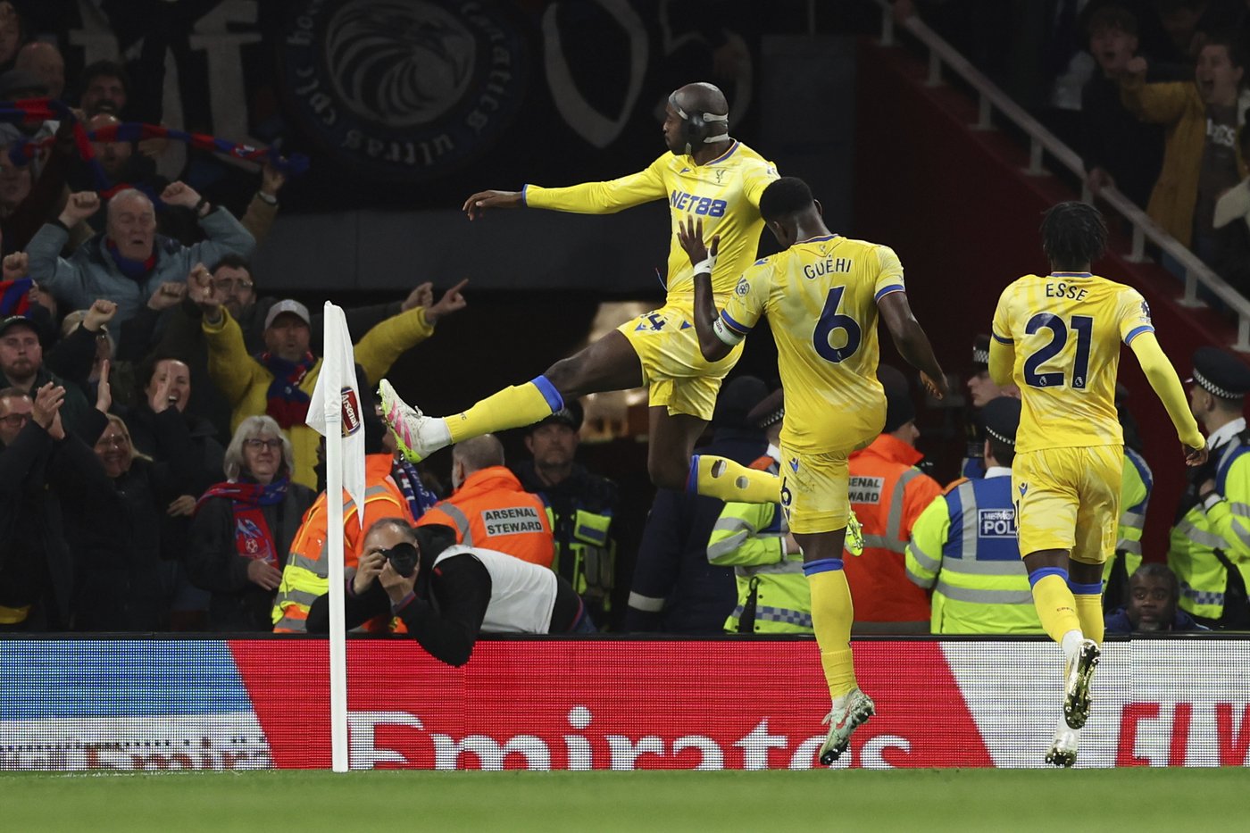 Liverpool must wait to clinch Premier League title after Arsenal draws with Palace | iNFOnews.ca Liverpool must wait to clinch Premier League title after Arsenal draws with Palace | iNFOnews.ca