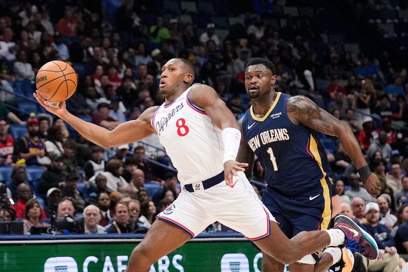 Bey scores 25 points and Murphy 23 to pace Pelicans to 124-109 victory over Clippers | iNFOnews.ca Bey scores 25 points and Murphy 23 to pace Pelicans to 124-109 victory over Clippers | iNFOnews.ca