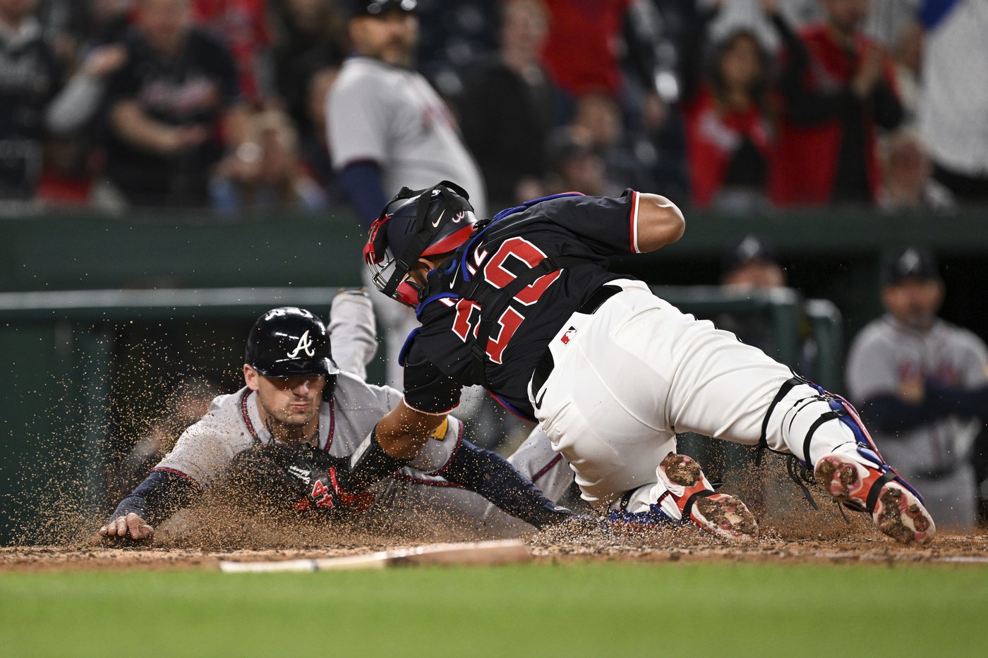 Rosario's pinch-hit single in 10th lifts Nationals to 8-7 win over Braves | iNFOnews.ca Rosario's pinch-hit single in 10th lifts Nationals to 8-7 win over Braves | iNFOnews.ca