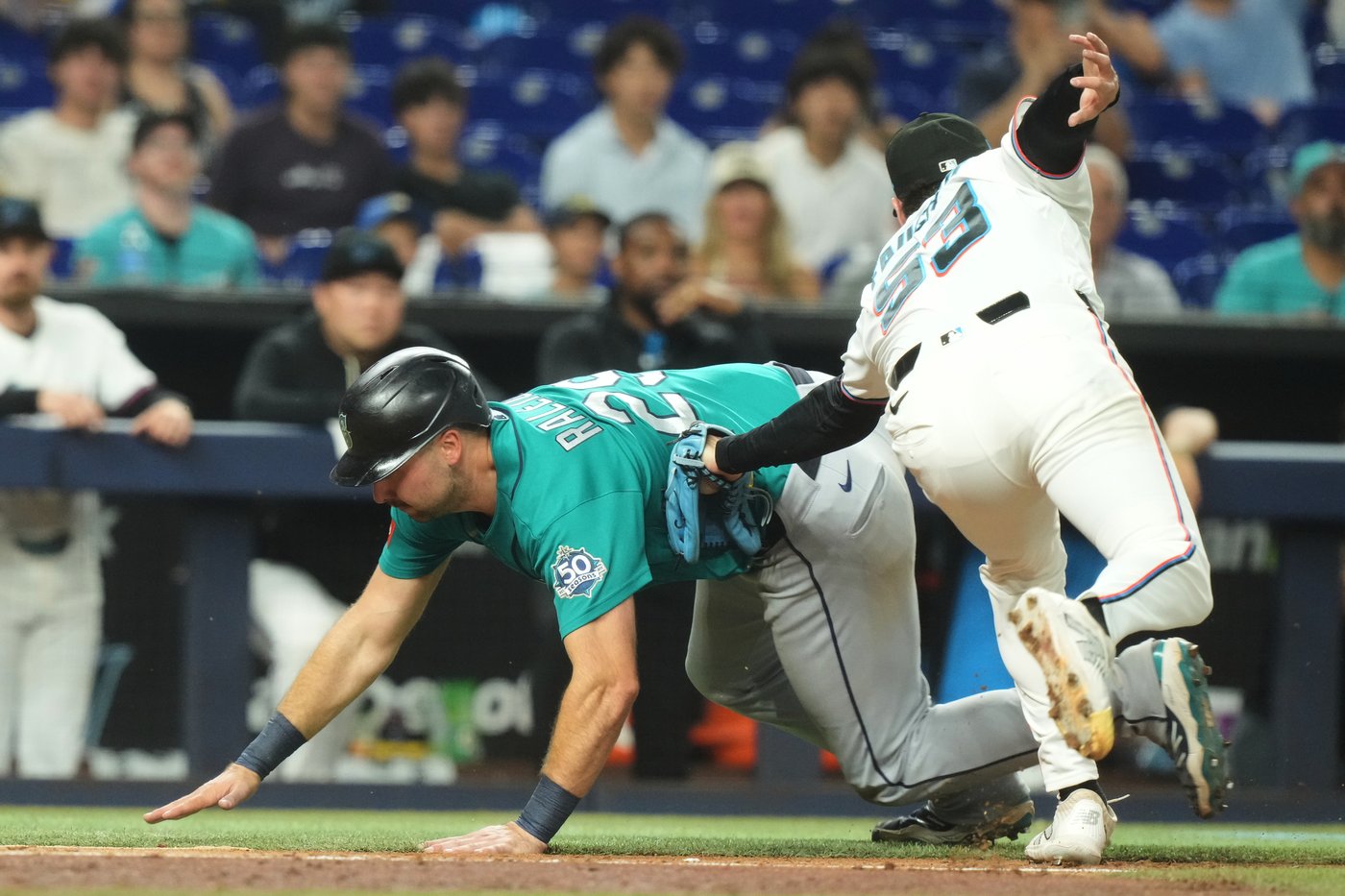 Jakob Marsee hits deep game-ending single in 10th to give Marlins 6-5 win over Mariners | iNFOnews.ca
