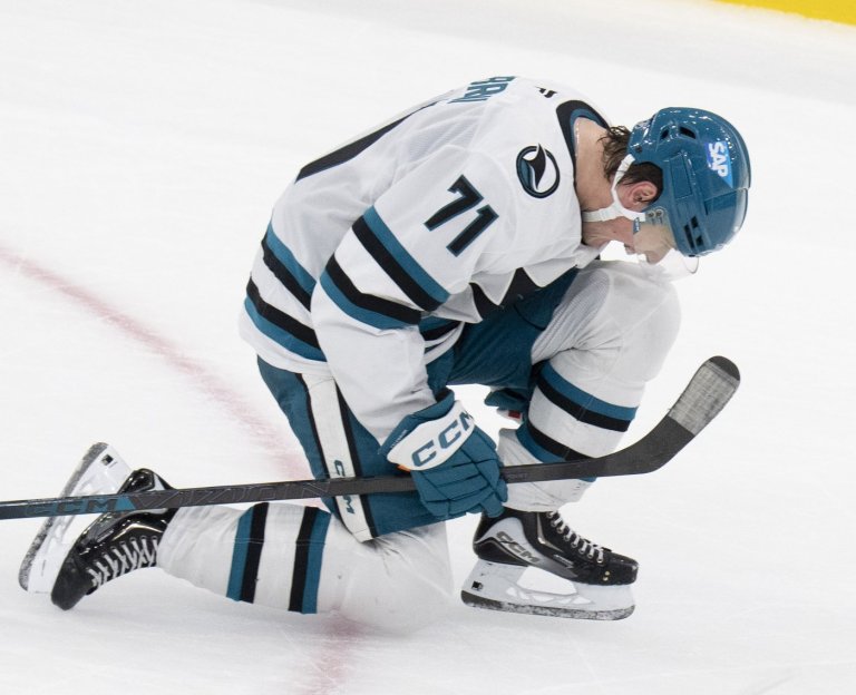Celebrini scores twice, including OT winner, as Sharks rally to beat Canadiens 4-3 | iNFOnews.ca